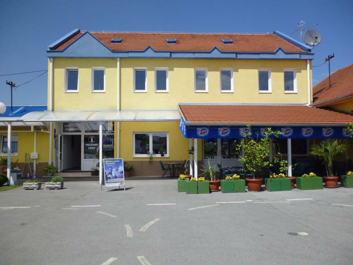 Moto Klub Brod Slavonski Brod Exterior foto
